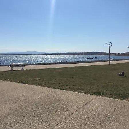 New Maison Confort, Bord De Avec Parking Privé Casa vacanze *