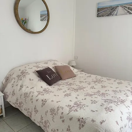 New Maison Confort, Bord De Avec Parking Privé * Gruissan