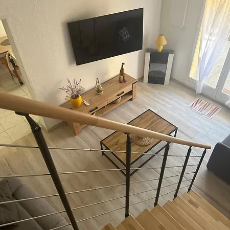 New Maison Confort, Bord De Avec Parking Prive Дом отдыха Груиссан