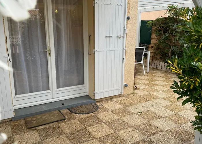 Semesterbostad New Maison Confort, Bord De Avec Parking Prive