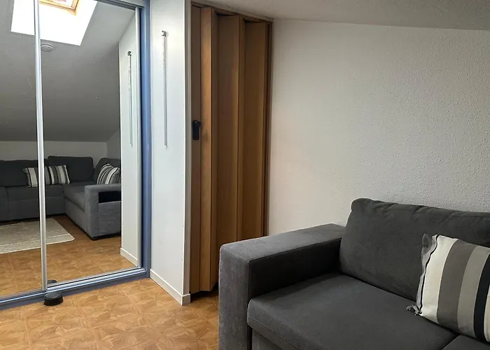 New Maison Confort, Bord De Avec Parking Prive 펜션 *